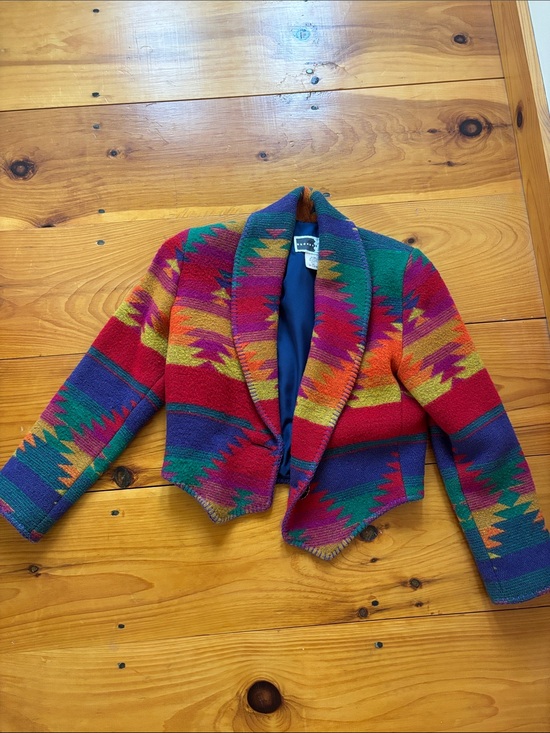 Rhonda Stark Jackets & Blazers - Rhonda Stark Colorful Aztec Pattern Cropped Jacket - Multicolor